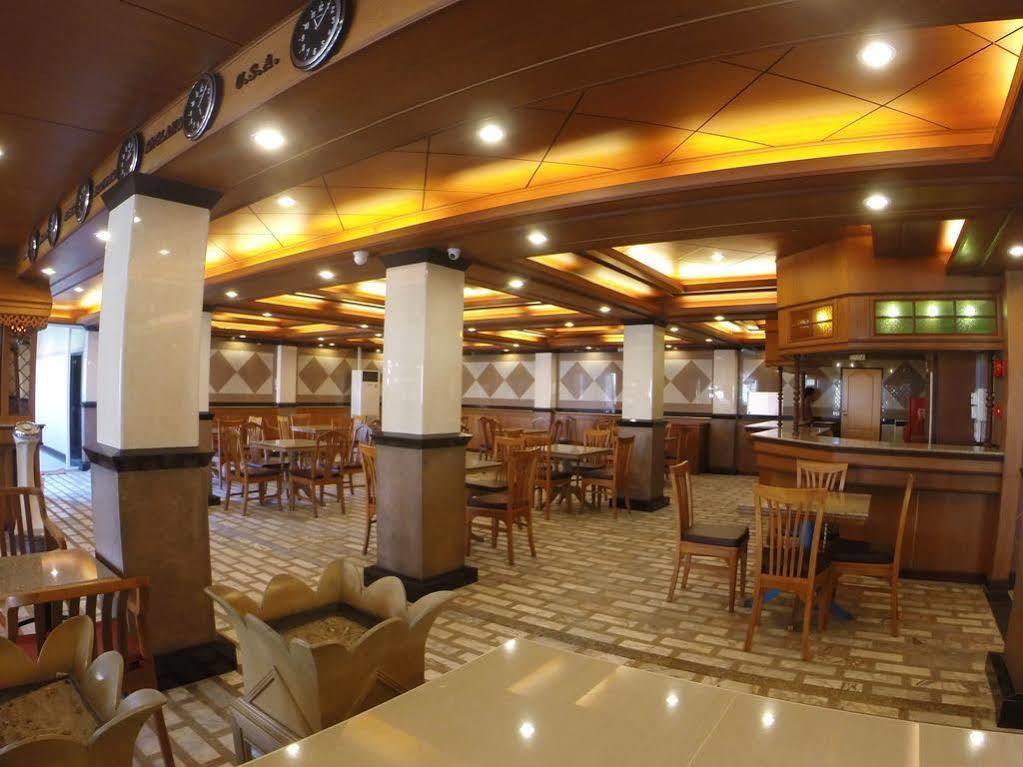 Oyo 523 Aa Pattaya Ville Экстерьер фото