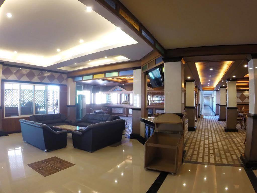 Oyo 523 Aa Pattaya Ville Экстерьер фото